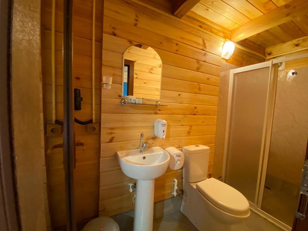 Чамлыхемшин: Elevit Tatil Köyü