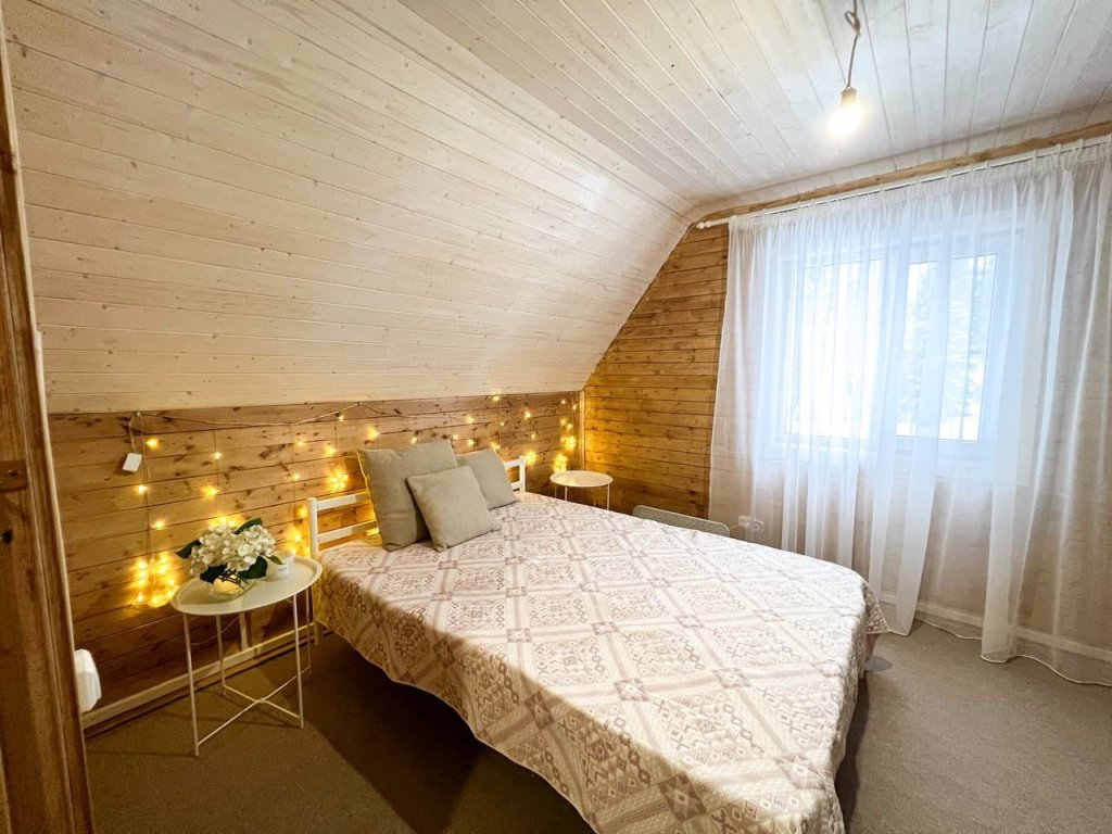 Всеволожск: Гостевой дом Домик с баней в лесу ELIZA HOME