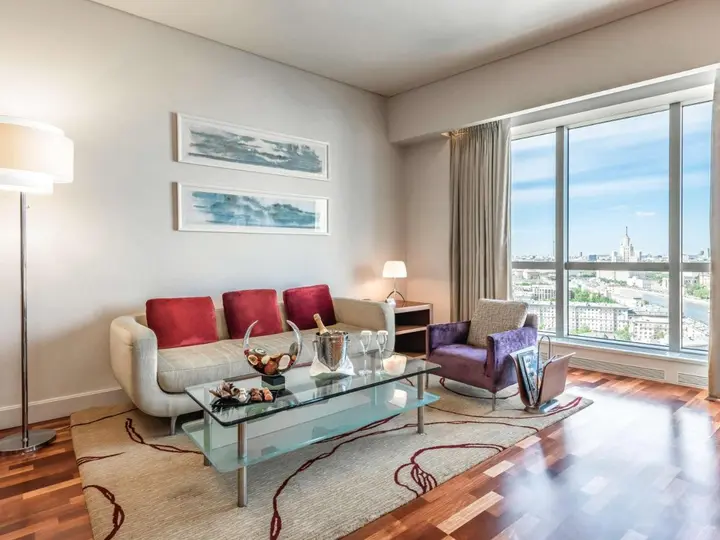 Москва: Отель Swissotel Красные Холмы