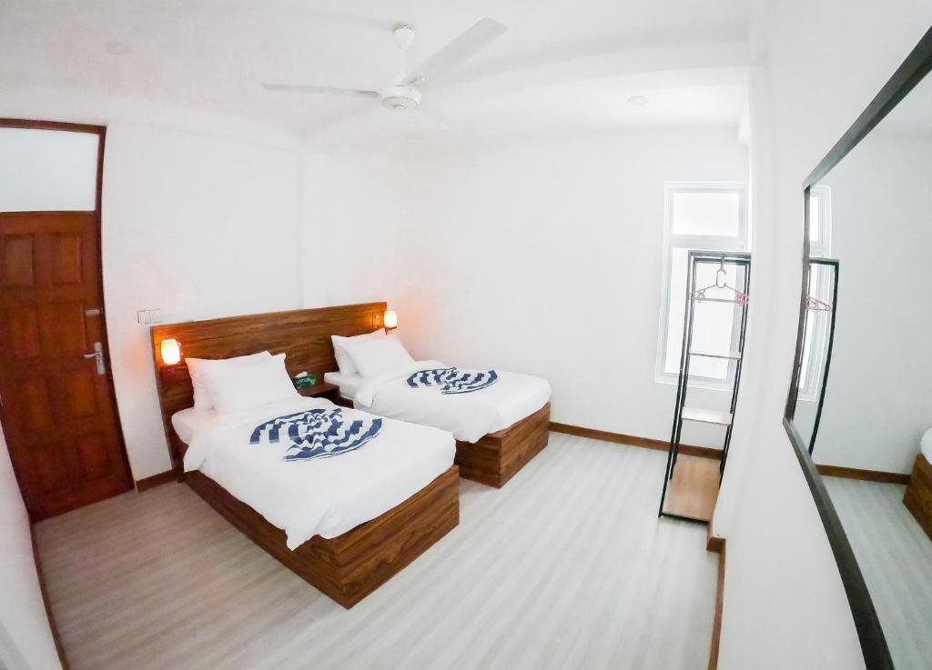 Тулусду: Akiri Surf Residence