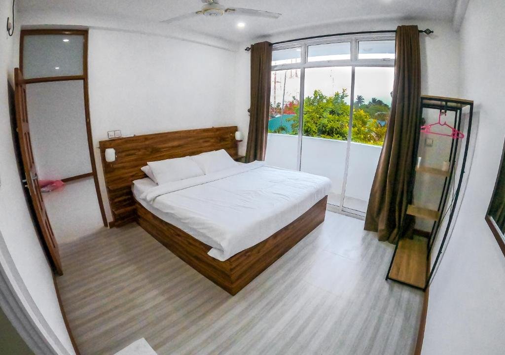 Тулусду: Akiri Surf Residence