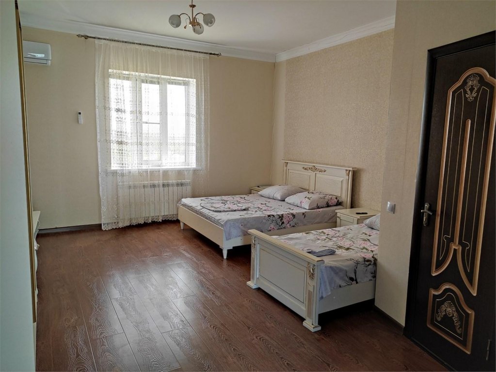 Дербент: Адмирал