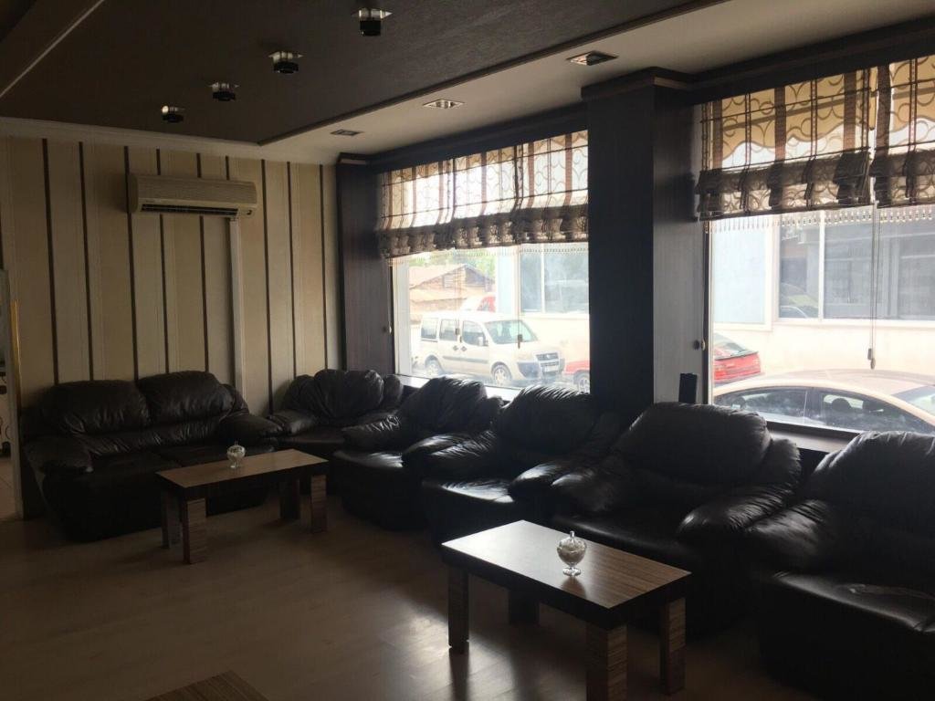 Эрзинджан: Hotel Berli̇n