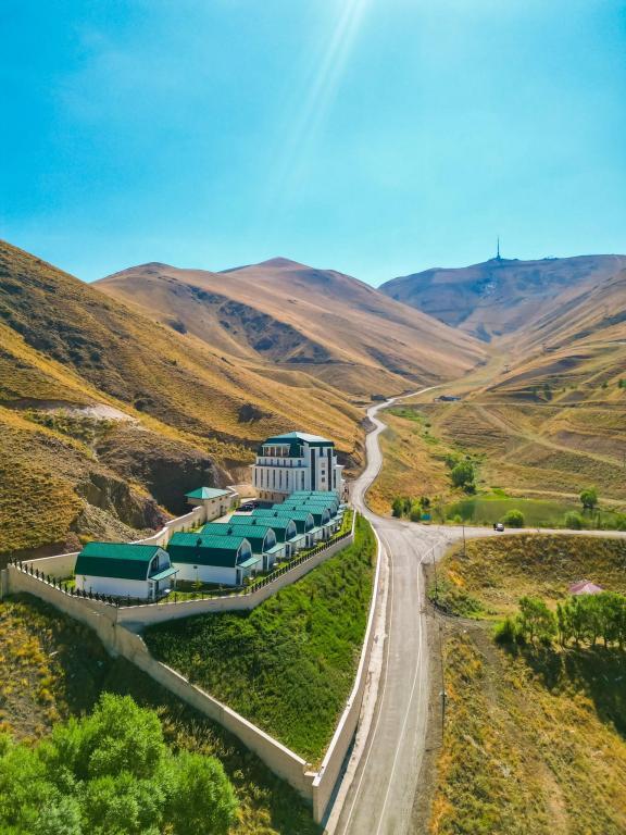 carousel image 5
