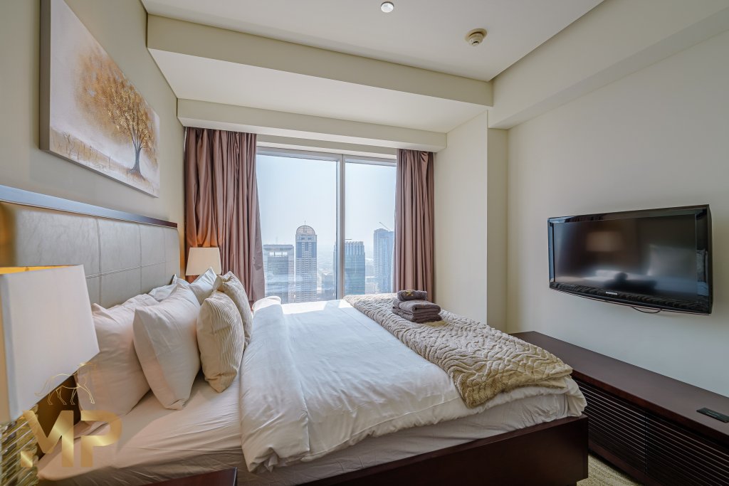 Дубай: Апартаменты Marco Polo Magnificent 1BR at Address Dubai Marina With Pool
