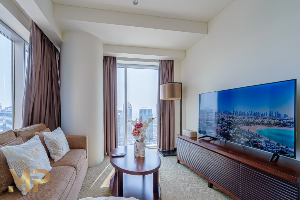 Дубай: Апартаменты Marco Polo Magnificent 1BR at Address Dubai Marina With Pool