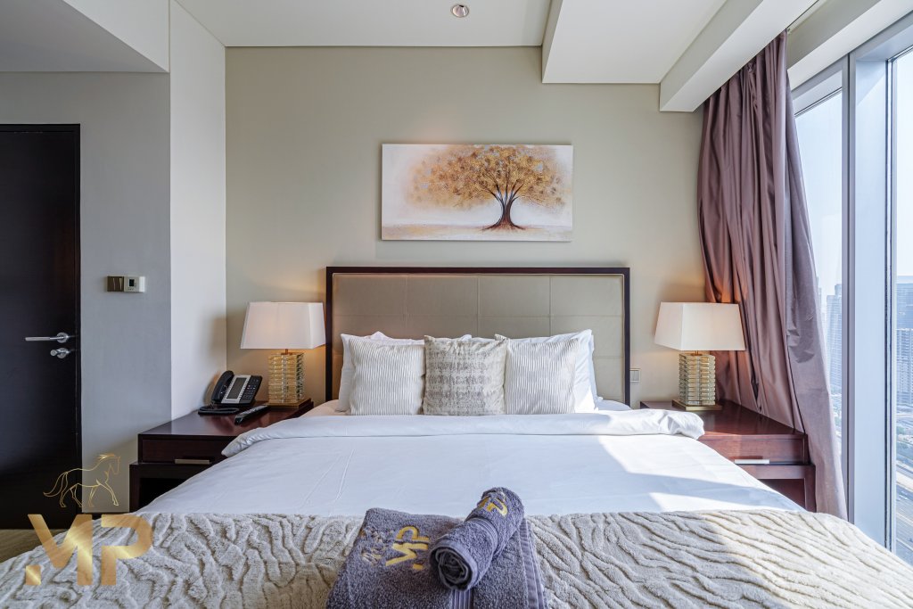 Дубай: Апартаменты Marco Polo Magnificent 1BR at Address Dubai Marina With Pool