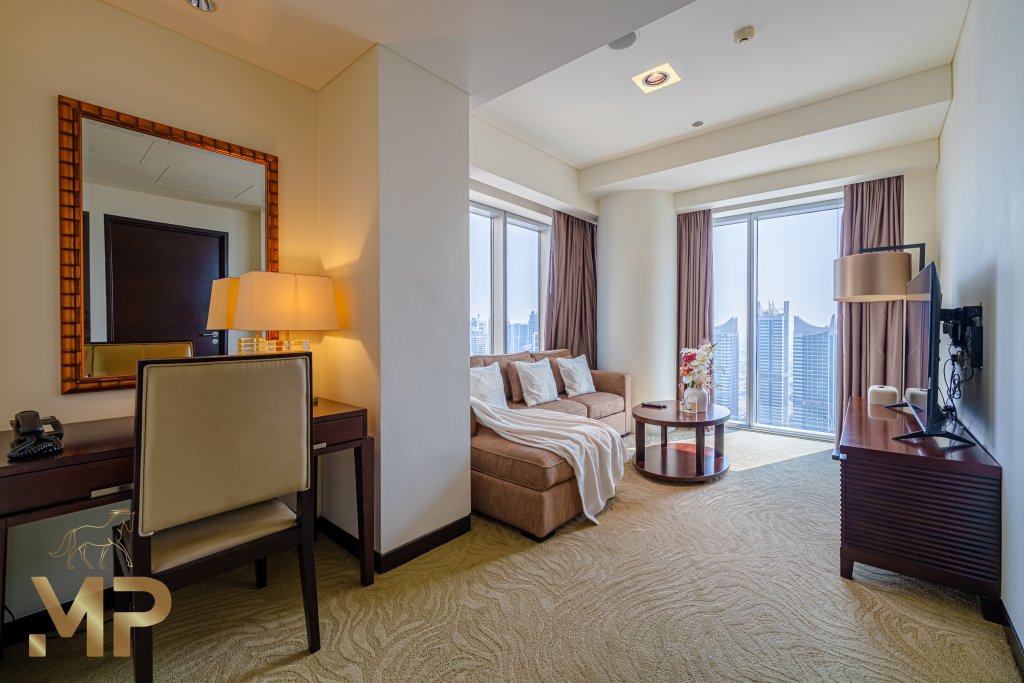Дубай: Апартаменты Marco Polo Magnificent 1BR at Address Dubai Marina With Pool