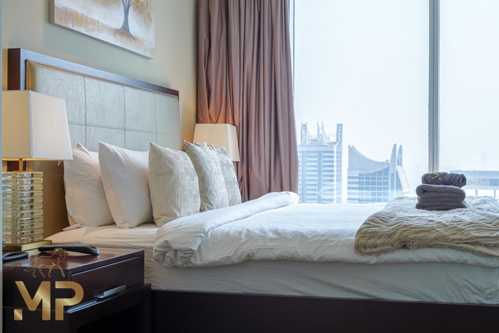 Дубай: Апартаменты Marco Polo Magnificent 1BR at Address Dubai Marina With Pool