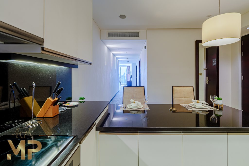 Дубай: Апартаменты Marco Polo Magnificent 1BR at Address Dubai Marina With Pool