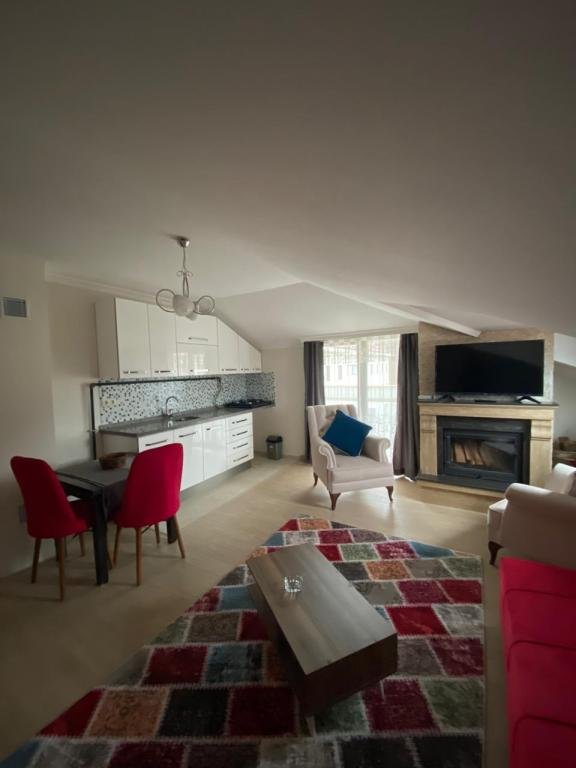Сайл: Assortie Luxury Apartments