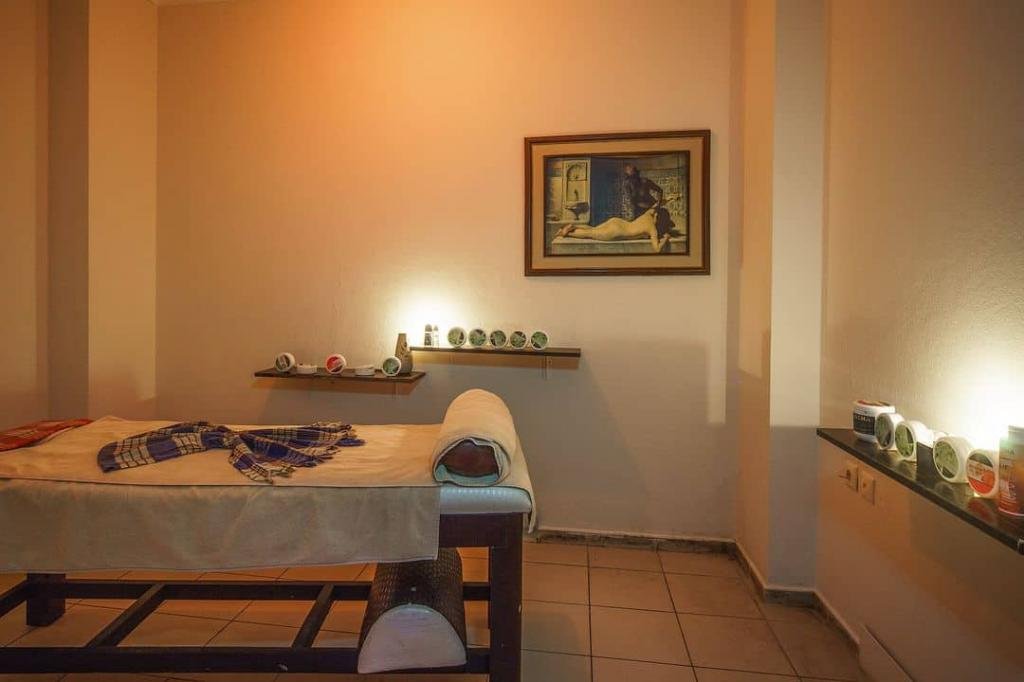 Кемер: Larissa Inn Hotel