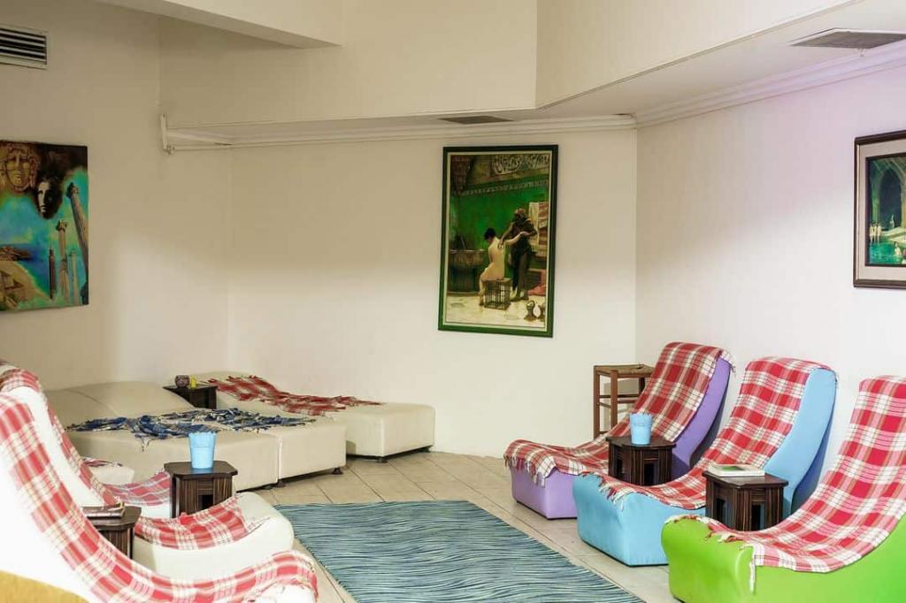 Кемер: Larissa Inn Hotel