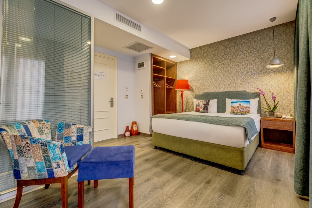 Hotel Sometimes Taksim — фото 1
