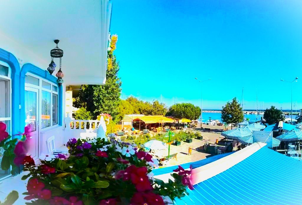 Deniz Kızı Otel Küçükkuyu — фото 2