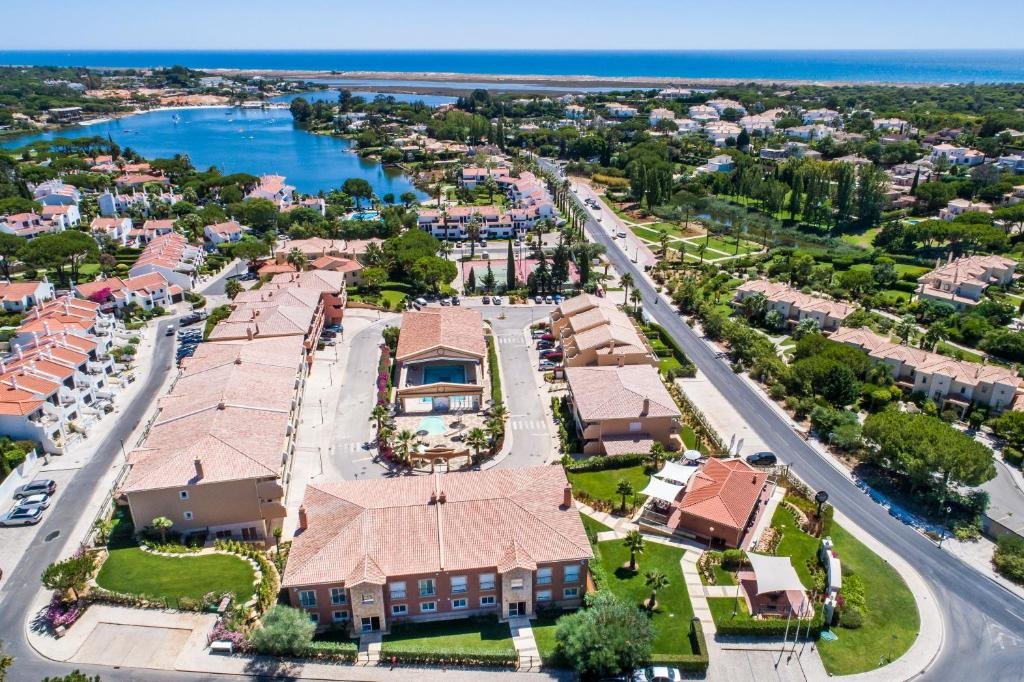 Бодрум: Lakeside Country Club