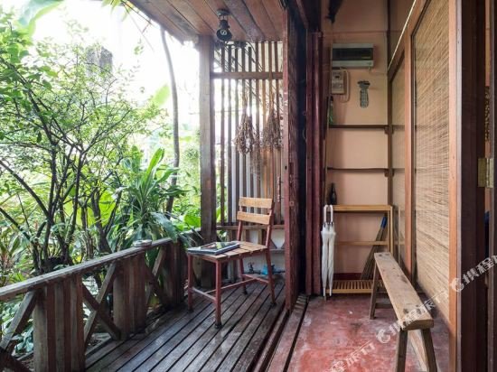 Бангкок: Boon Chan Ngarm House