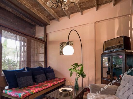 Бангкок: Boon Chan Ngarm House