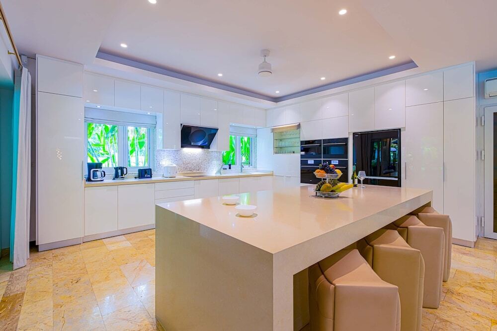 6BR Luxury Tropical Pool Villa PH125 — фото 2
