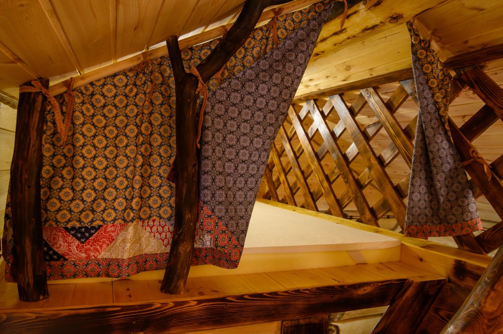 Манжерок: Tayozhnyy Ugol Holiday park
