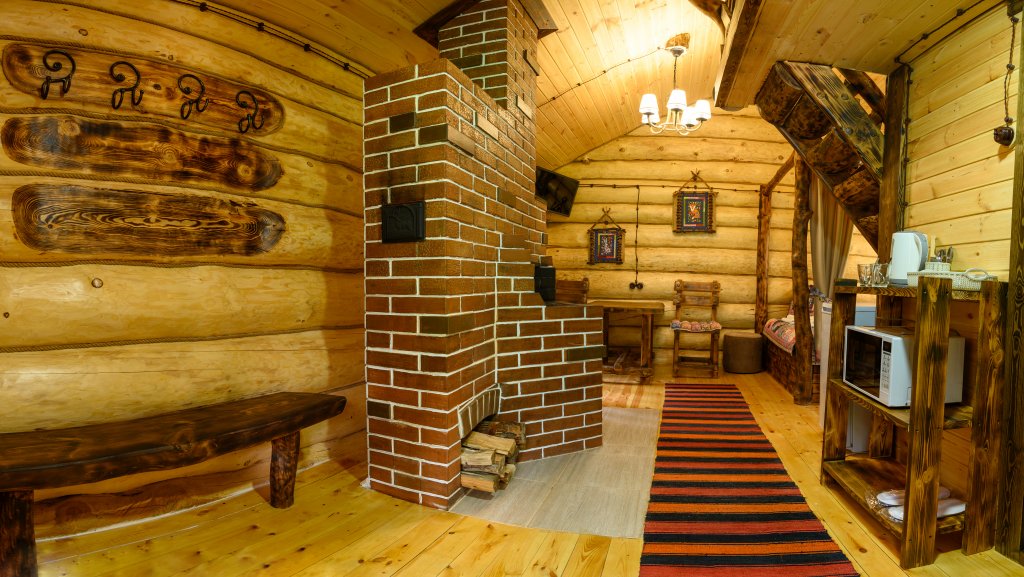 Манжерок: Tayozhnyy Ugol Holiday park