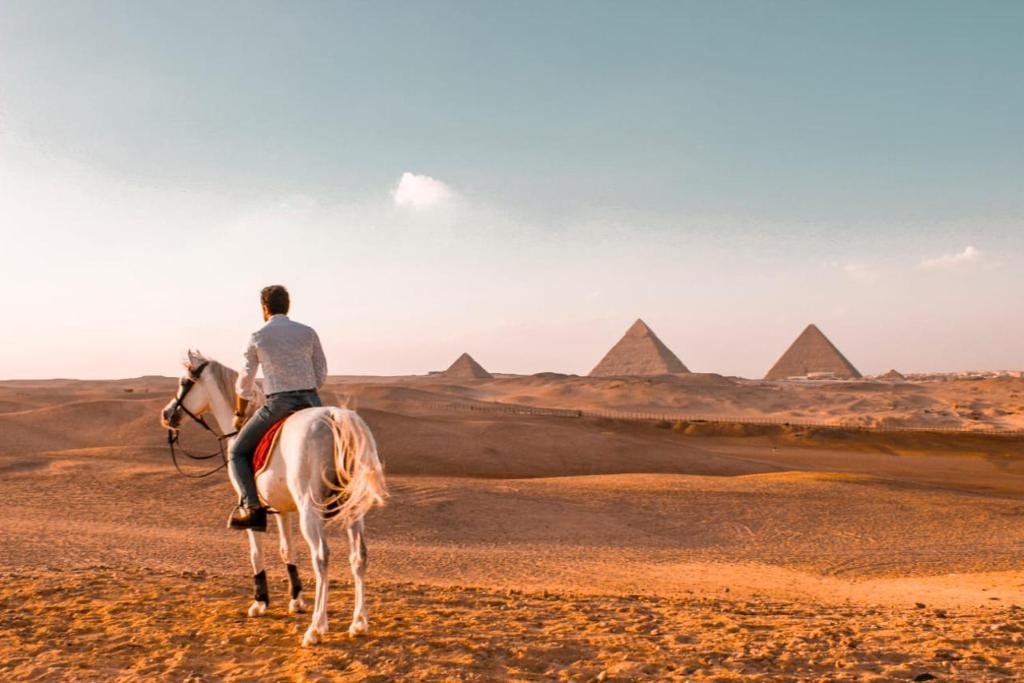 Гиза: Villa by the Pyramids