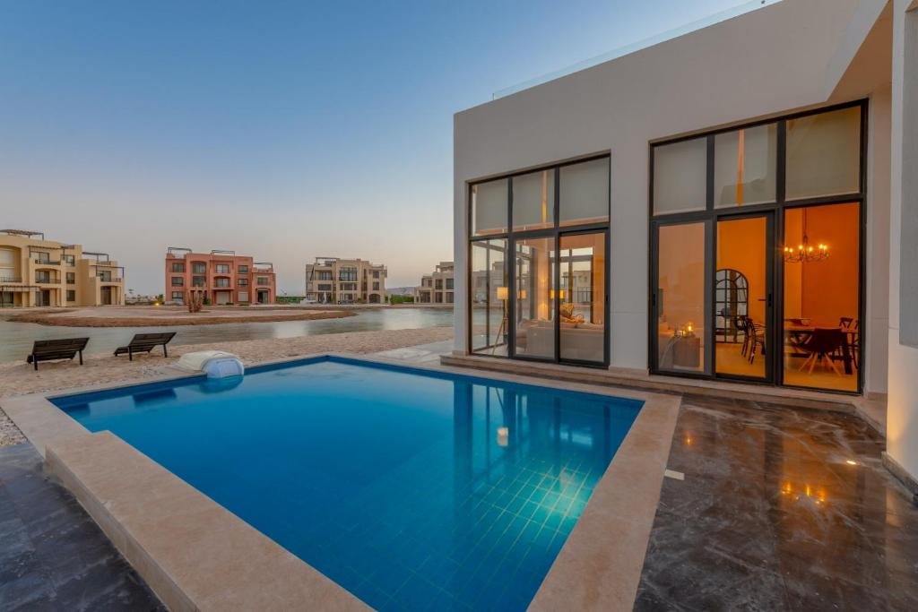 Long Island Gouna 5br Tawila Beach House & Pool — фото 4