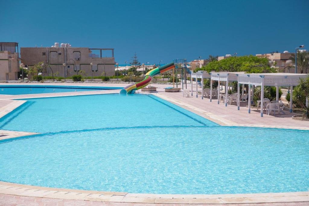 Эль-Аламейн: Petrobeach Vacation Families Only