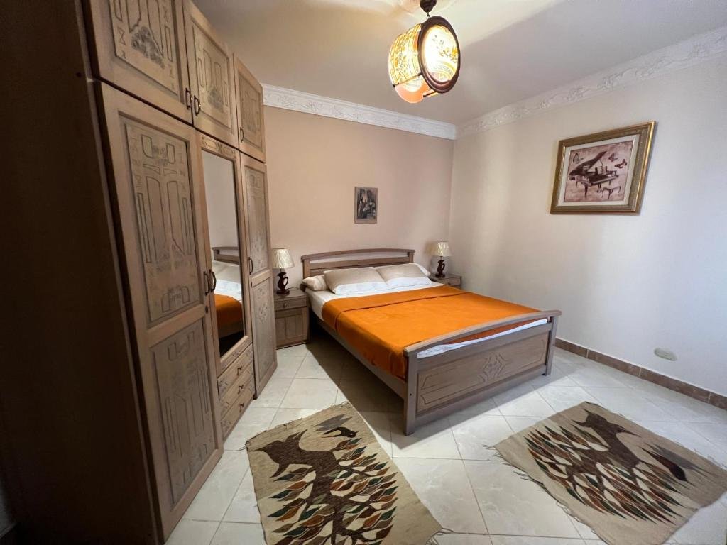 Эль-Аламейн: Lazorde bay sea front chalet first row with garden سيدي عبد الرحمن الساحل الشمالي لازرودي باي