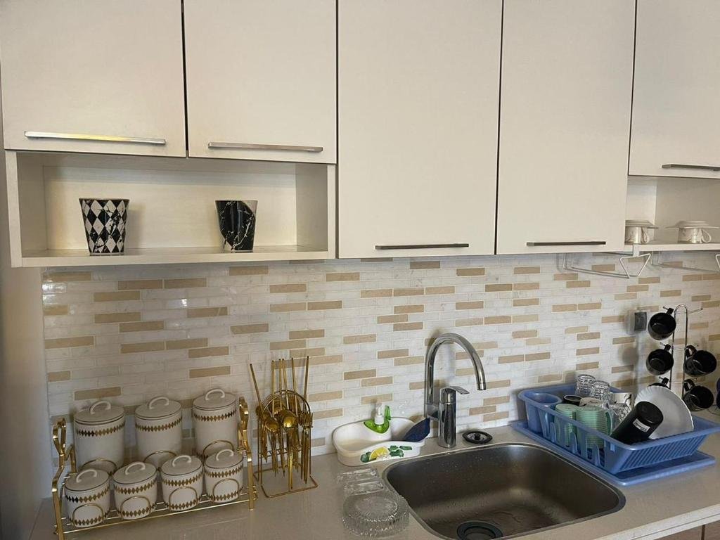 Эль-Аламейн: Studio for rent at marina marassi 1 first row Qanal with new furniture
