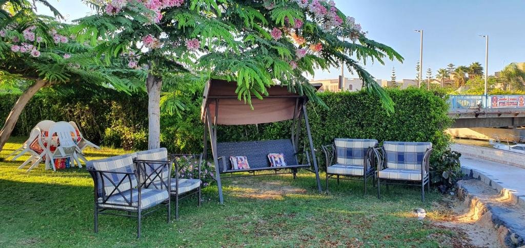 Эль-Аламейн: 5 bedrooms villa in marina 5 lake view