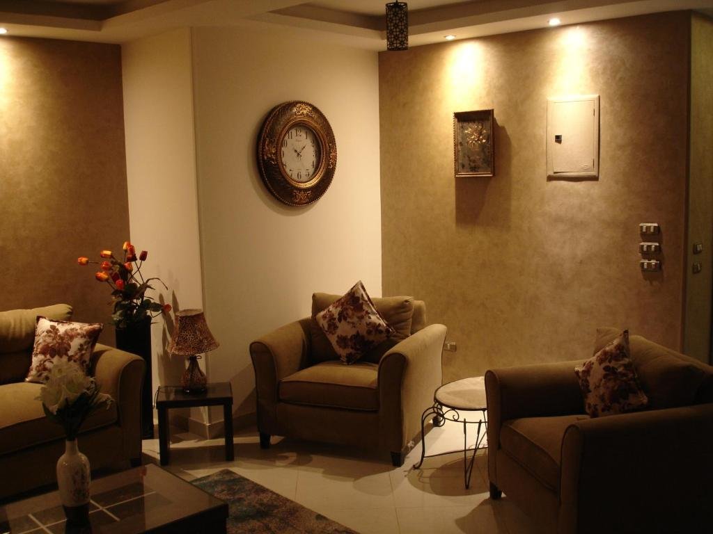 Luxury Furnished Apartment — фото 3