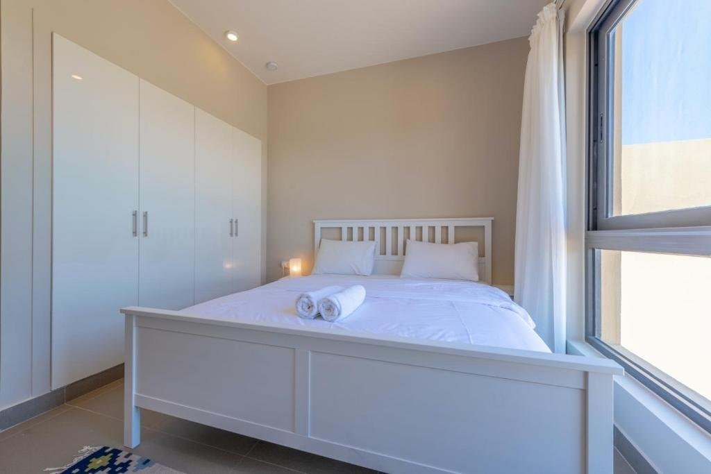 Brand-new 1-Bedroom in Tawila, Lagoon & Pool View — фото 4