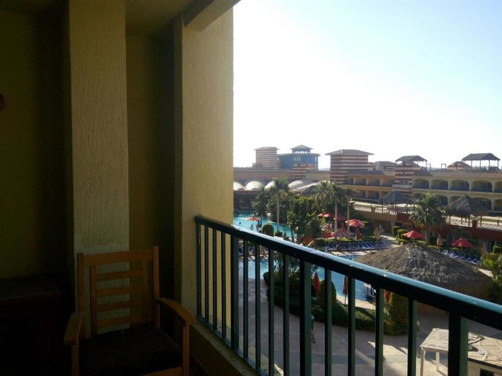 Эль-Аламейн: Porto Marina Chalet 321or322 Tower 3
