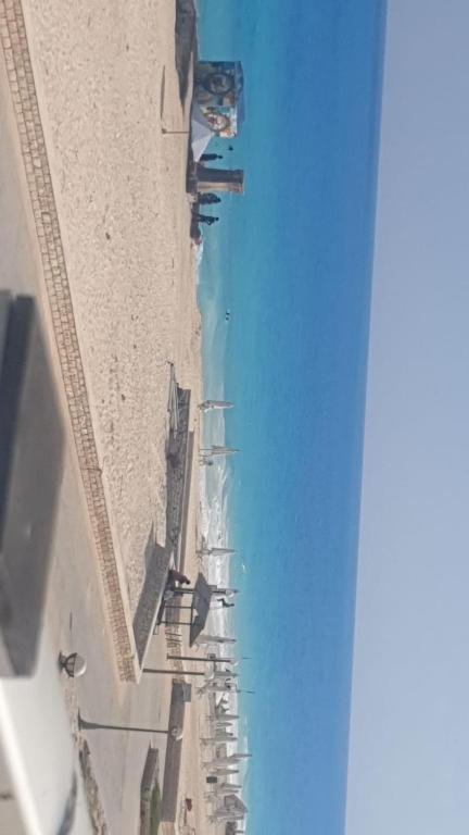 Эль-Аламейн: جرين بيتش الساحل