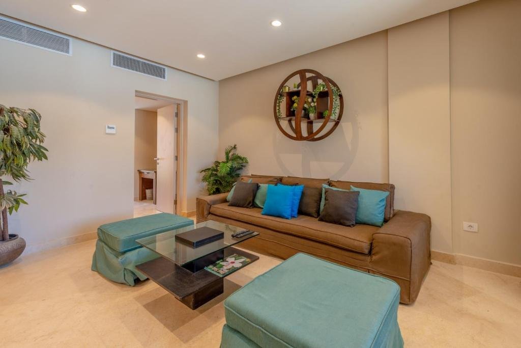 Mangroovy 3BR Apartment Private Beach & Pool View — фото 4