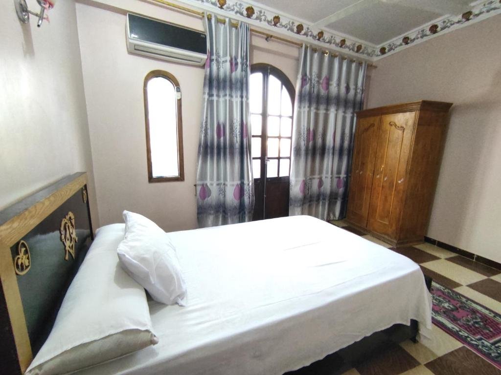 Луксор: Ahmed Mulatam House