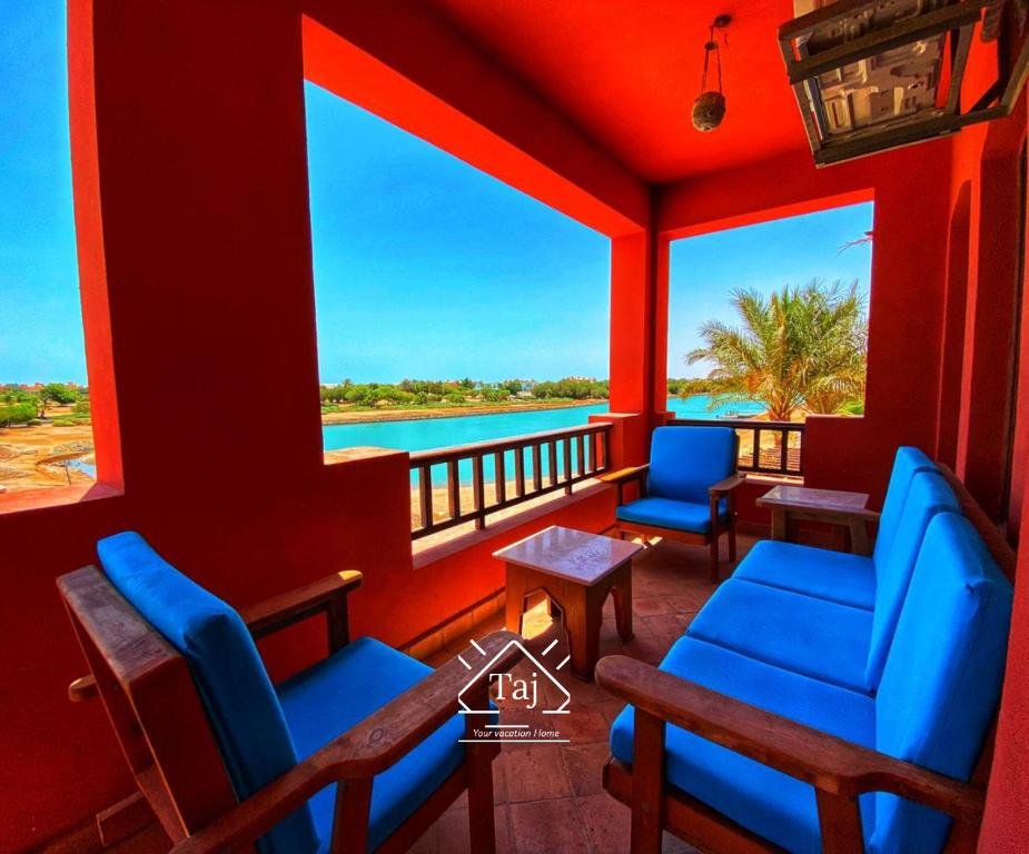 Taj Home, Amazing pool and lagoon view 2bedrooms apartment — фото 4