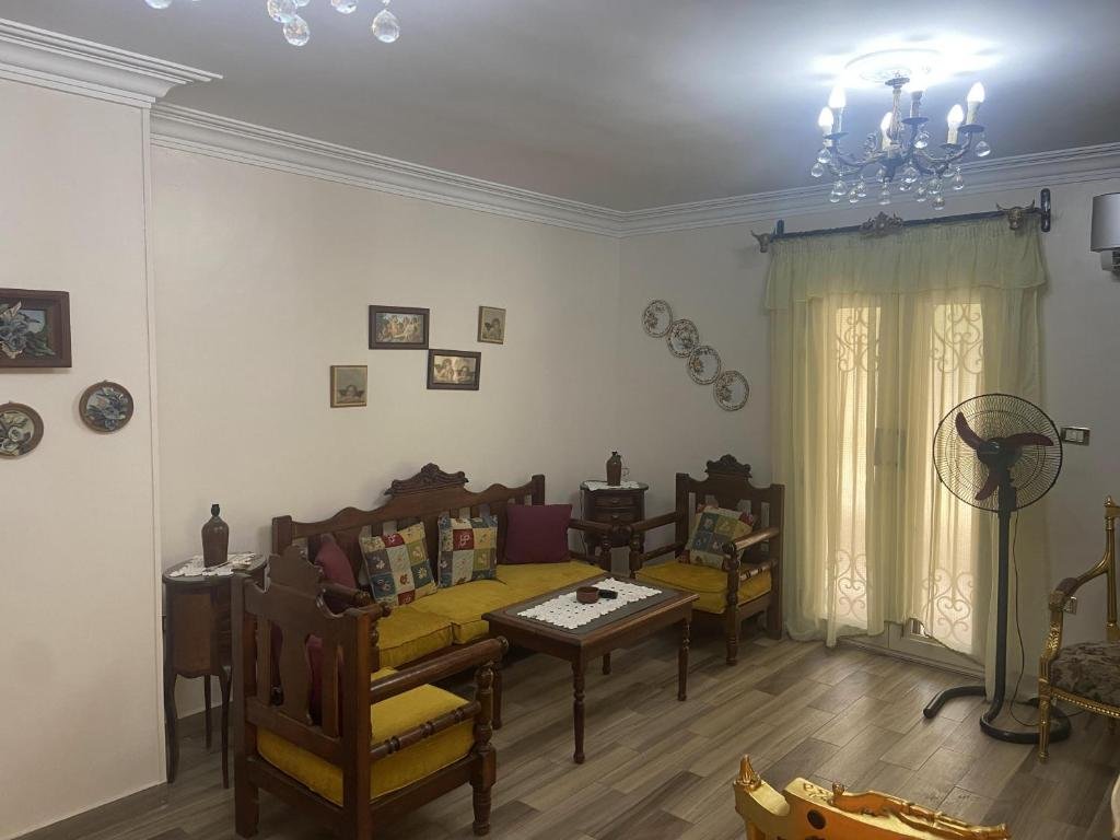 Каир: nora's apartment