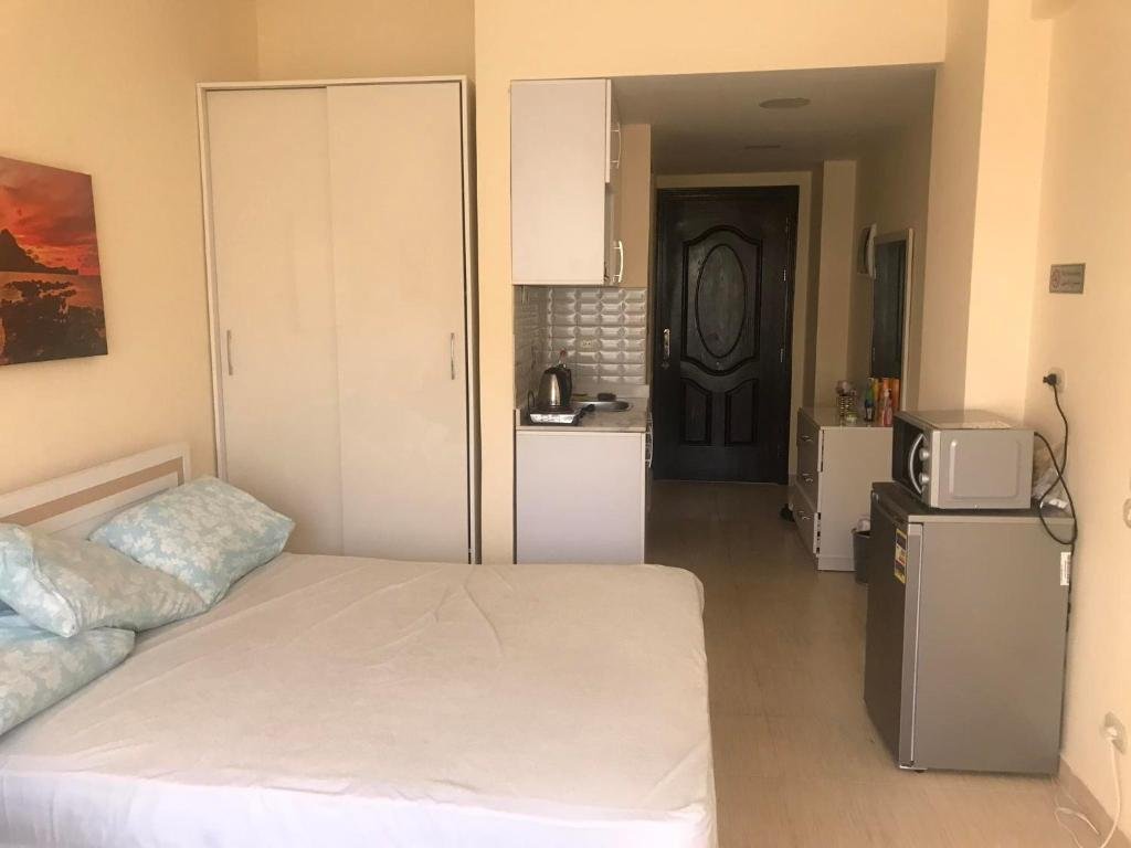 Studio D404 in Florenza Khamsin free WI-FI,smart TV,washing mashine — фото 2