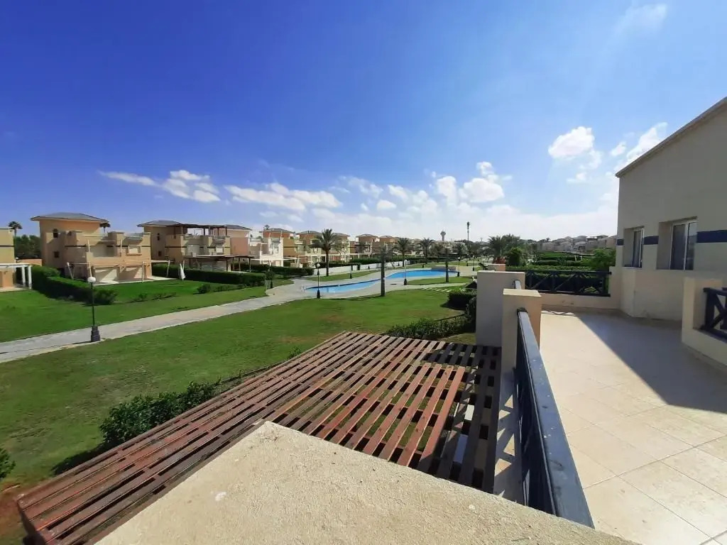 Эль-Аламейн: A palace at Stella Sidi Abdelrahman