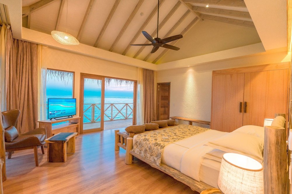 You And Me By Cocoon Maldives CACHE transfer included — фото 5