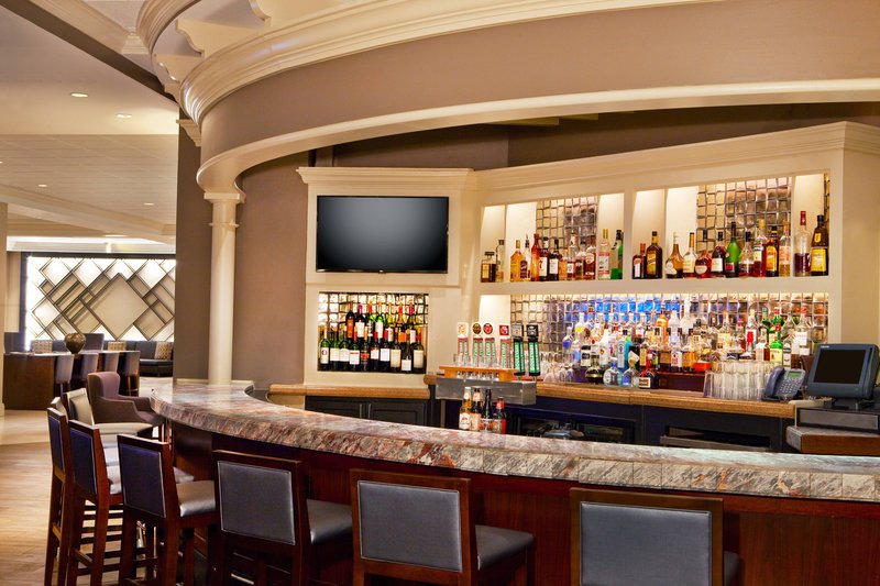 Масаллы: Sheraton Suites Country Club Plaza