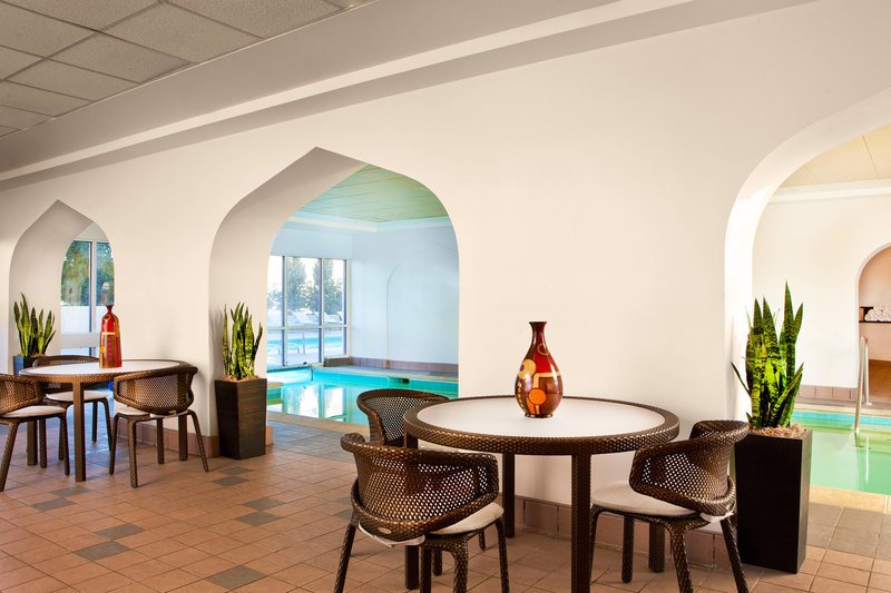 Масаллы: Sheraton Suites Country Club Plaza