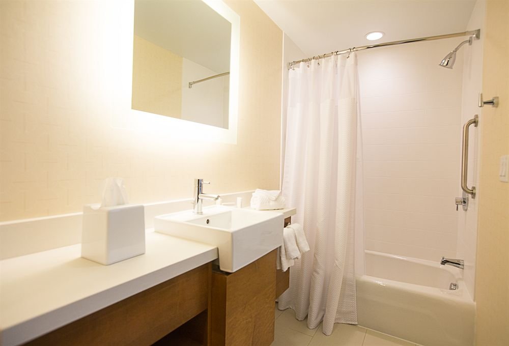 Масаллы: Springhill Suites Bloomington