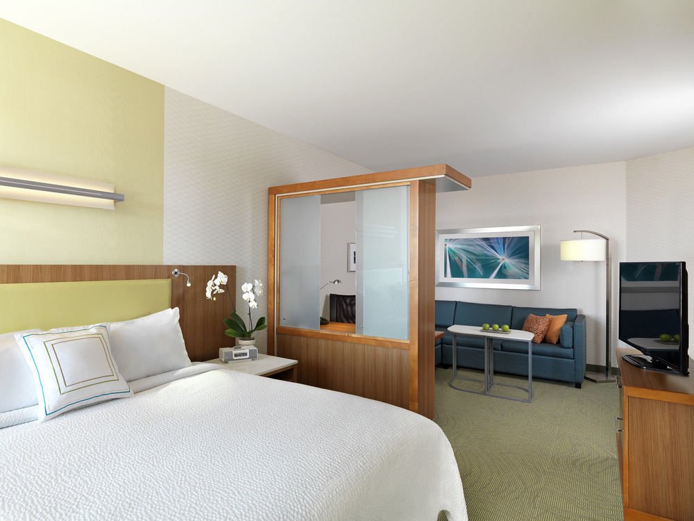 Масаллы: Springhill Suites Bloomington