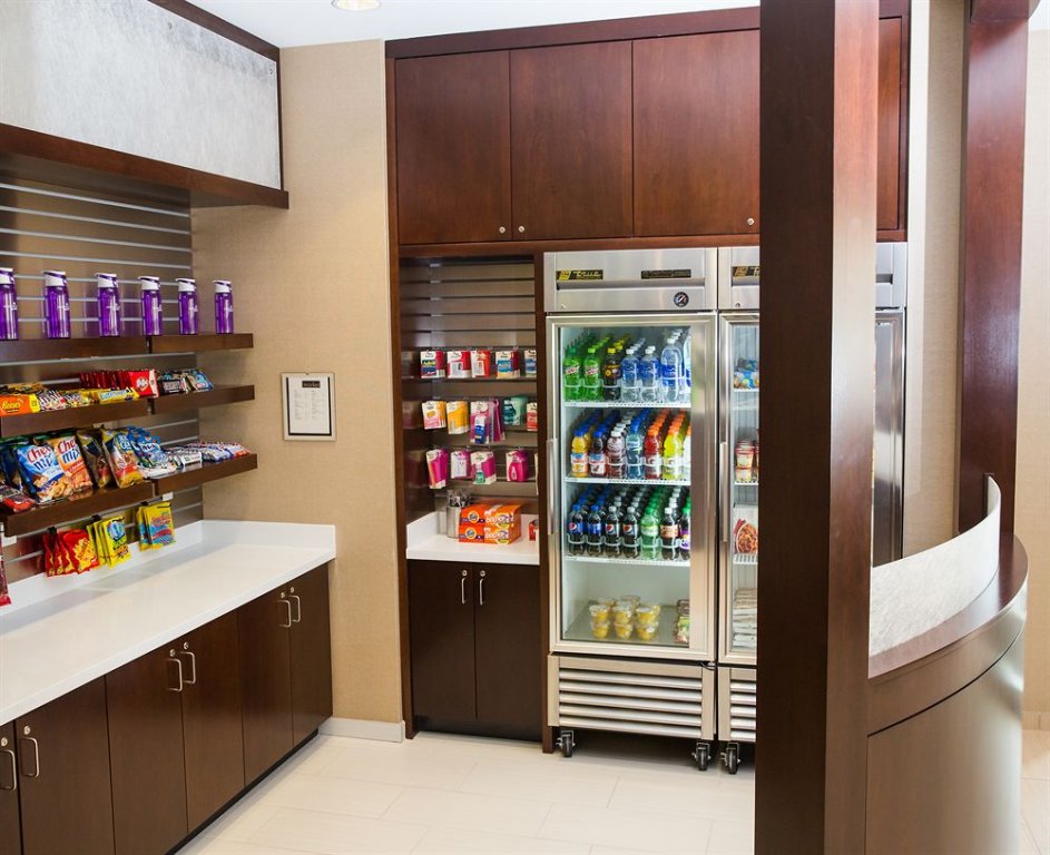 Масаллы: Springhill Suites Bloomington