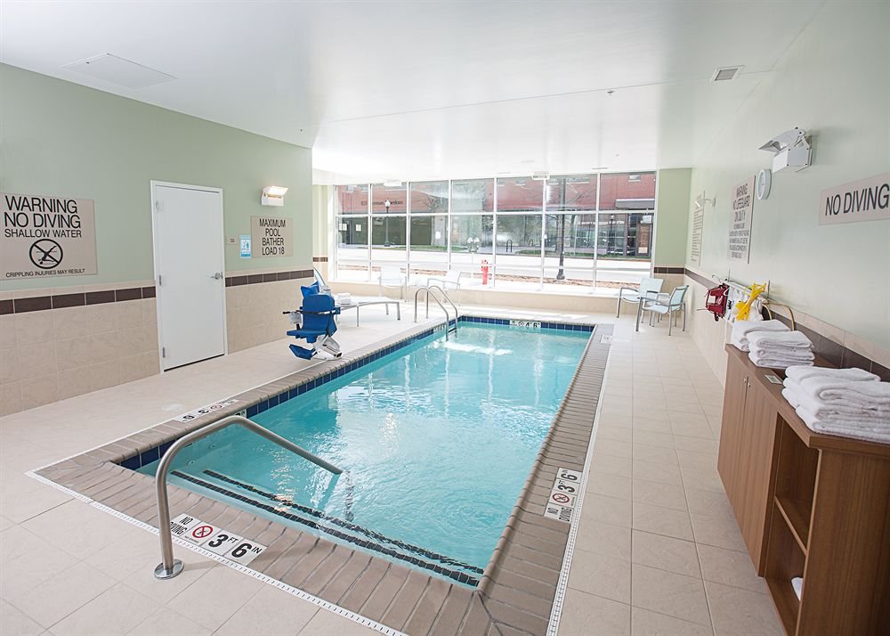 Масаллы: Springhill Suites Bloomington