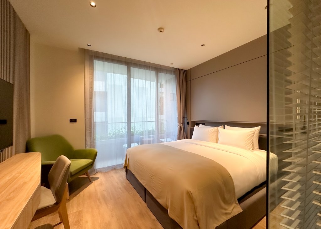 Тхаланг: Отель La Green Hotel & Residence