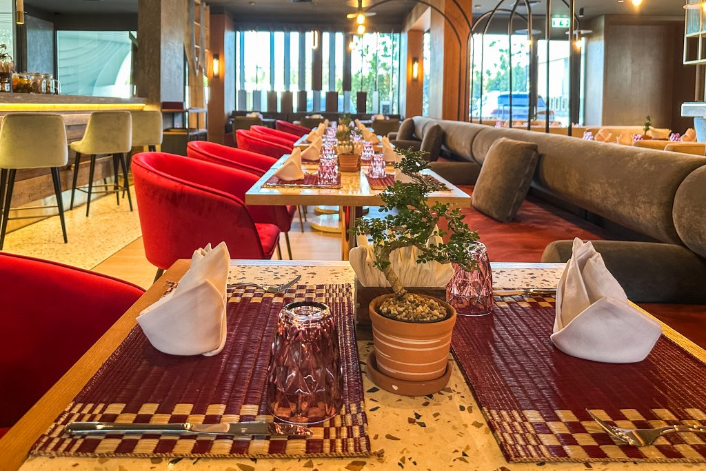 Тхаланг: Отель La Green Hotel & Residence
